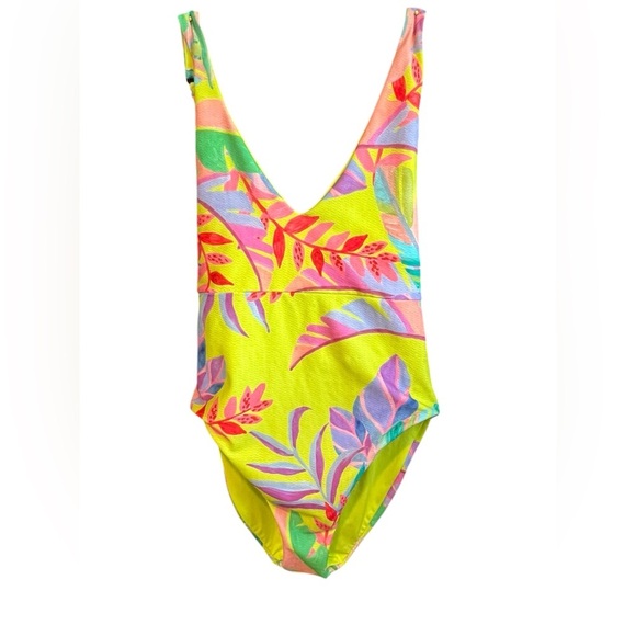 NEW! BECCA Costa Bella one piece swimsuit! - Picture 4 of 8